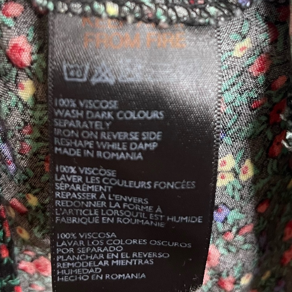 Urban Outfitters Black Floral Mini Dress - Picture 6 of 7